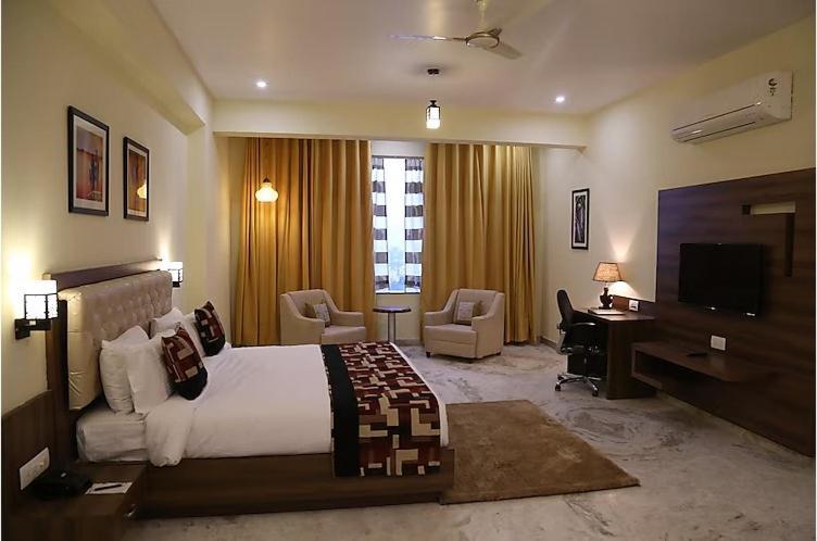 Regenta Central Mewargarh, Near Biological Park Udaipur Dış mekan fotoğraf